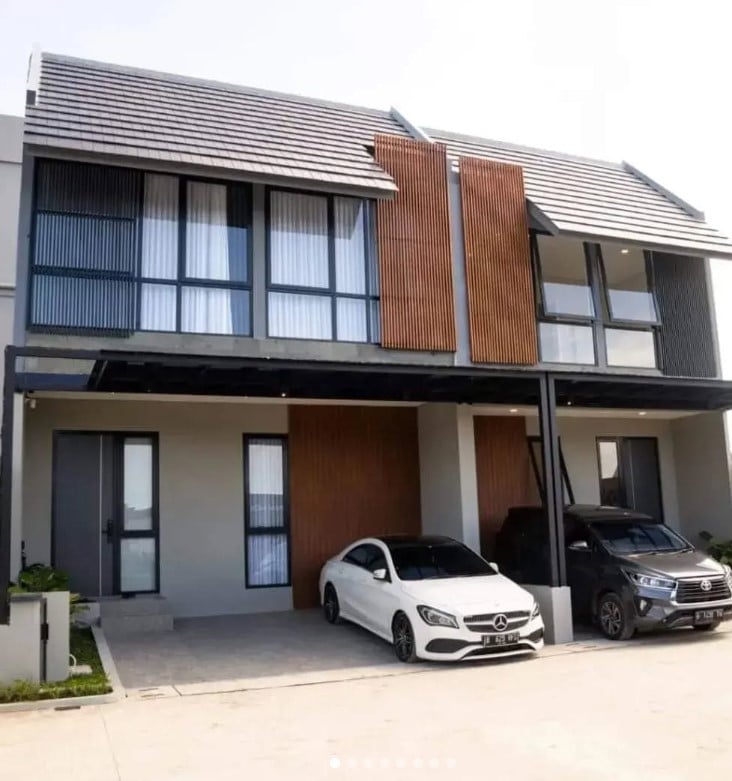 22. Rumah Minimalis 2 Lantai Nuansa Industrial
