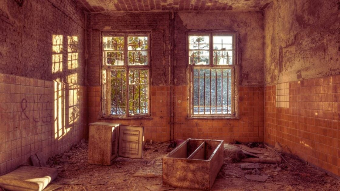 6 Arti Mimpi Rumah Jelek dan Kotor, Apa Makna di Baliknya?