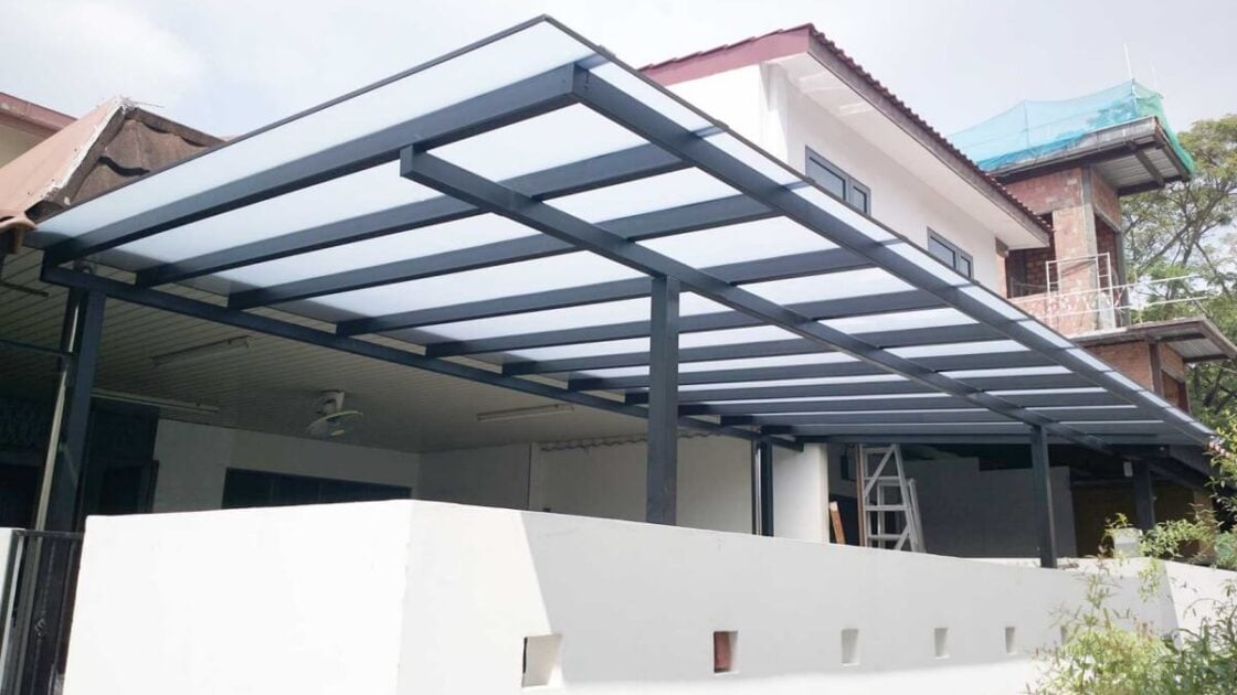 Harga Kanopi Polycarbonate per M2 Terbaru dan Simulasi Perhitungannya Harga Kanopi Polycarbonate per M2 Terbaru dan Simulasi Perhitungannya