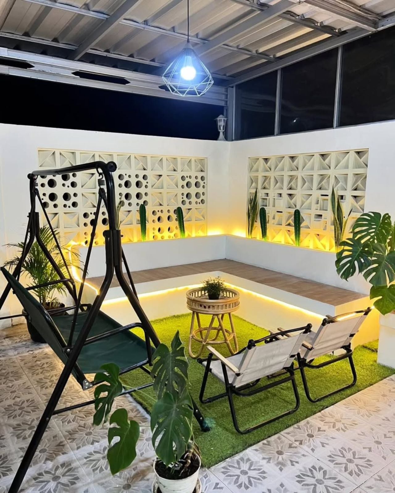 Model Taman Kecil Depan Rumah dan Ruang Santai