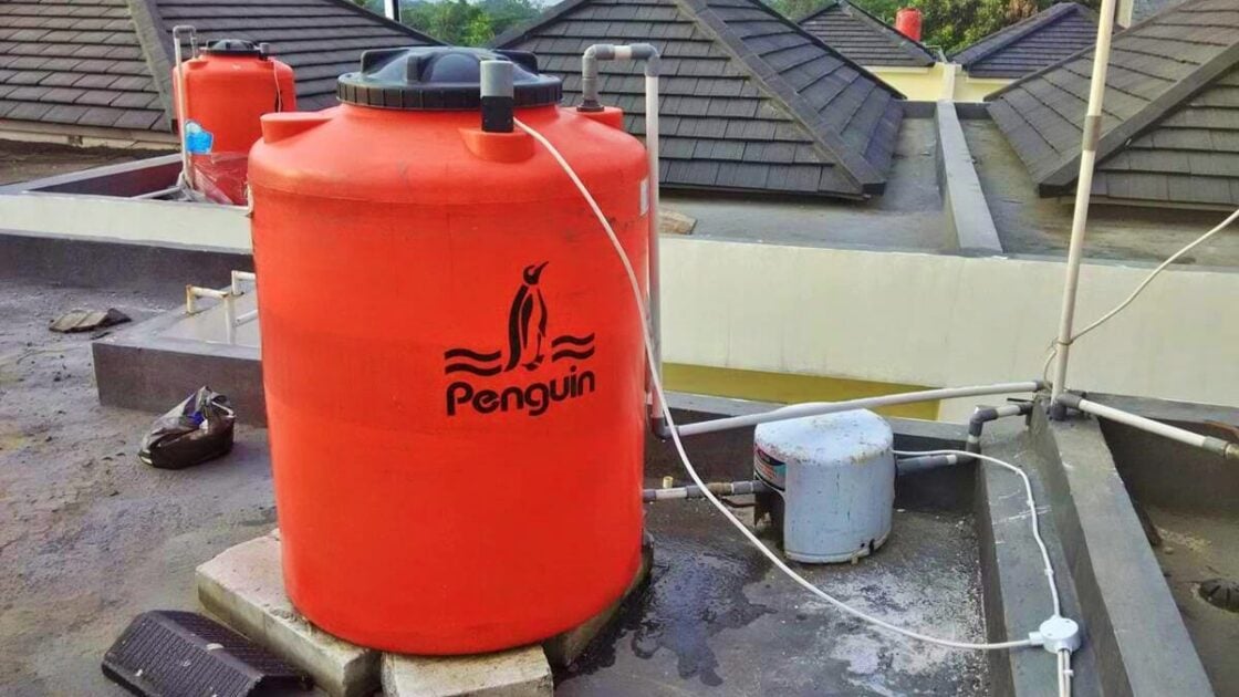 9 Cara Membersihkan Toren Air di Rumah, Bisa Dilakukan Sendiri! 9 Cara Membersihkan Toren Air di Rumah, Bisa Dilakukan Sendiri!
