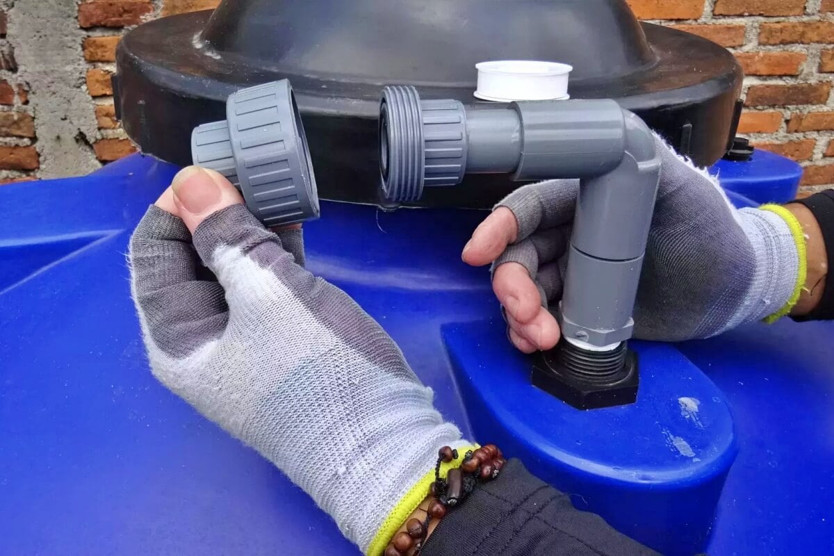 pipa dan katup toren air