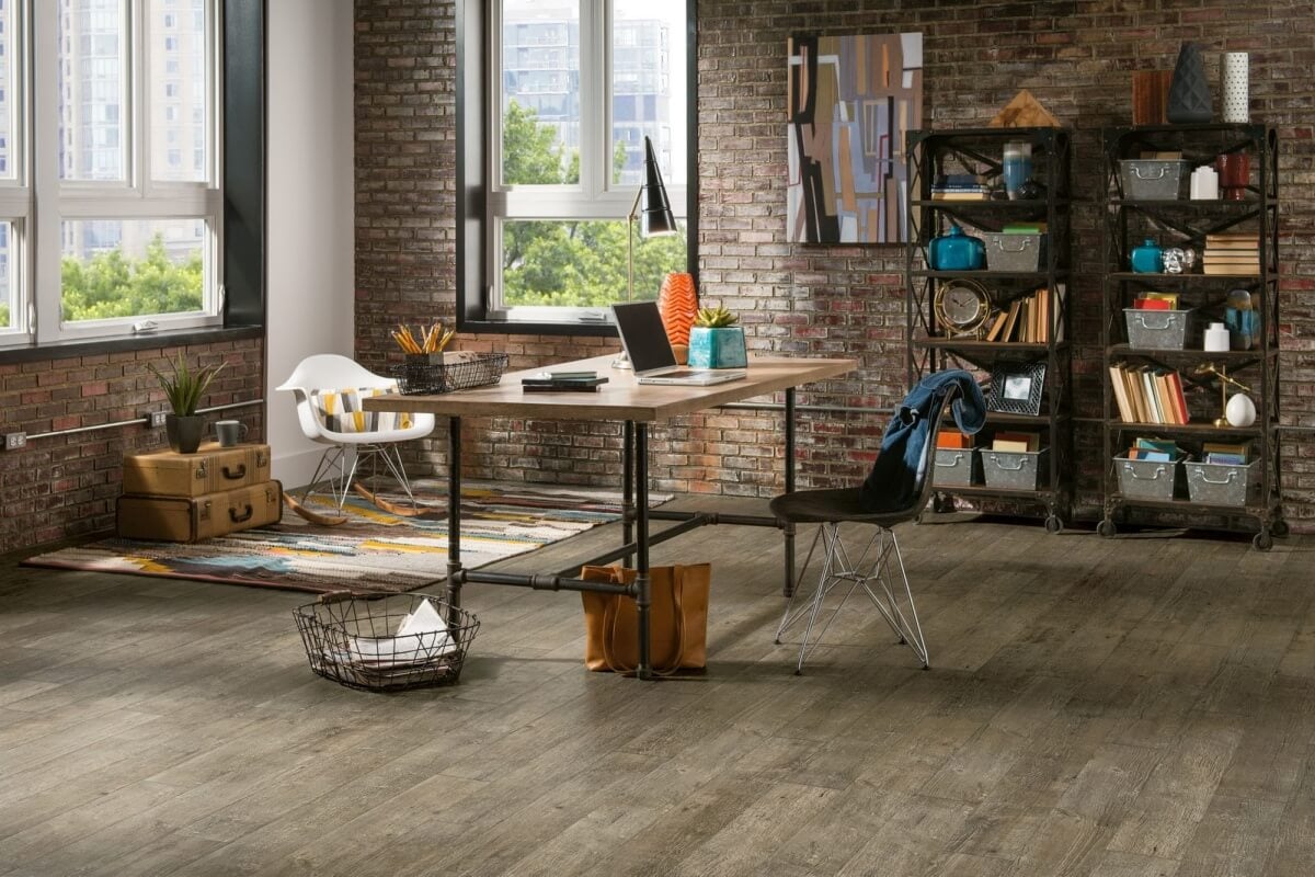 lantai vinyl rumah industrial