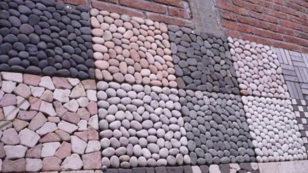 Batu Koral untuk lantai halaman rumah