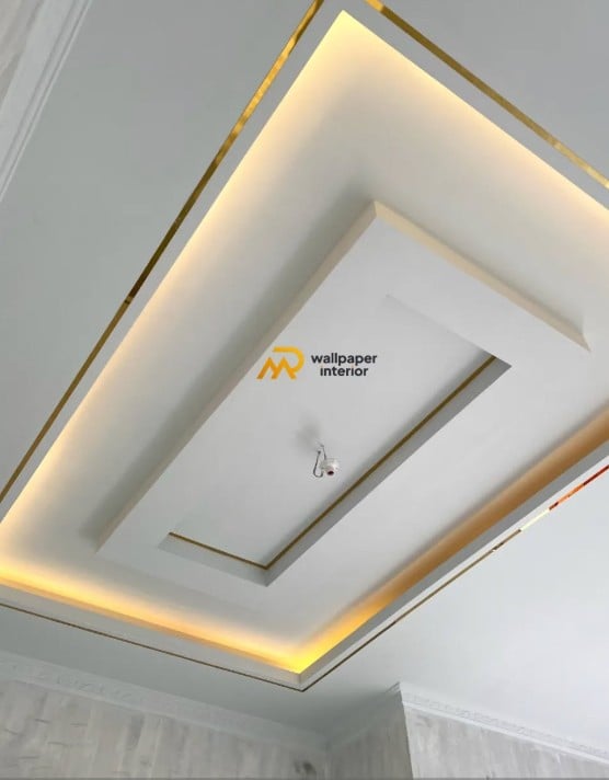 6. Kombinasi Warna Cat Plafon Gypsum Nuansa Putih dengan Aksen Emas
