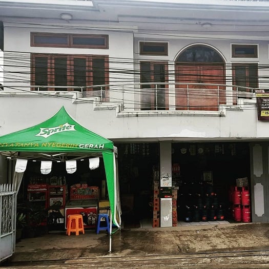 toko kelontong