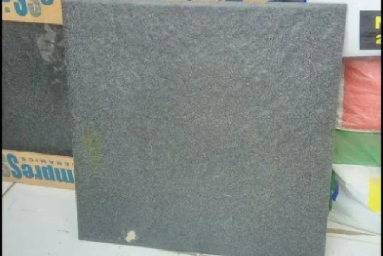 Keramik Dapur Hitam Kasar