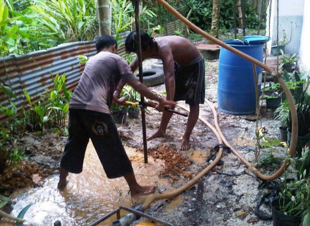cara mengatasi pompa air masuk angin dengan memperdalam sumur