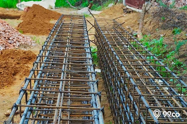 perbandingan pondasi batu kali vs cakar ayam