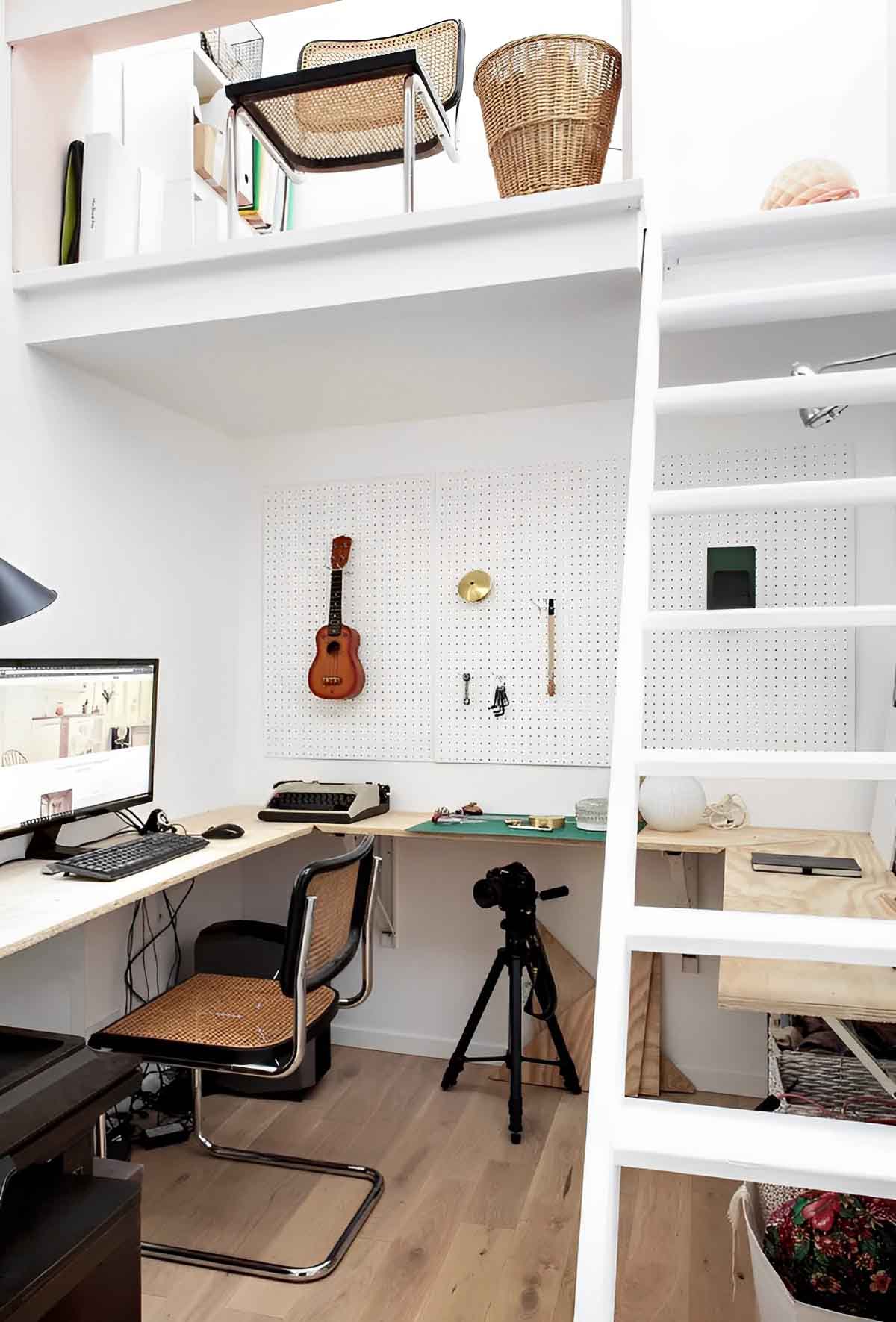 desain ruang kantor kecil minimalis di rumah
