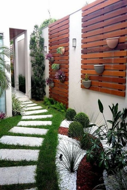 jalan setapak di taman