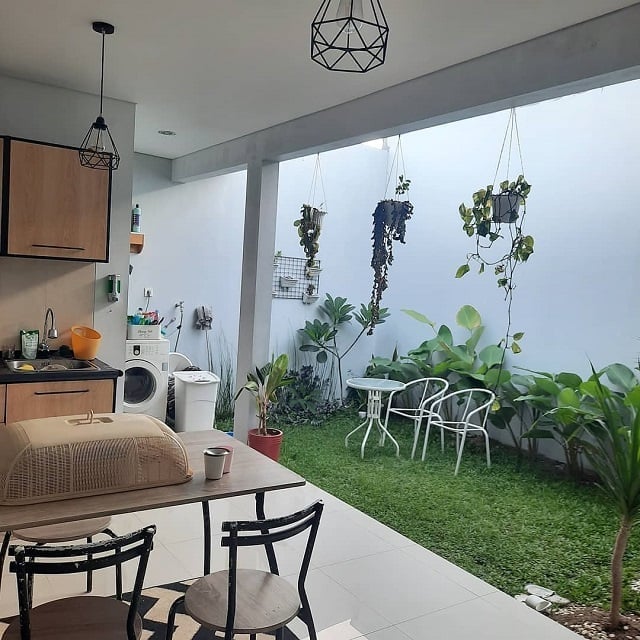 dapur taman belakang