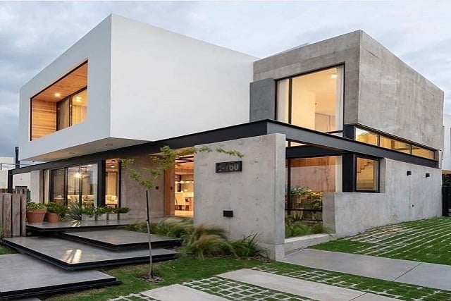 rumah kotak 2 lantai