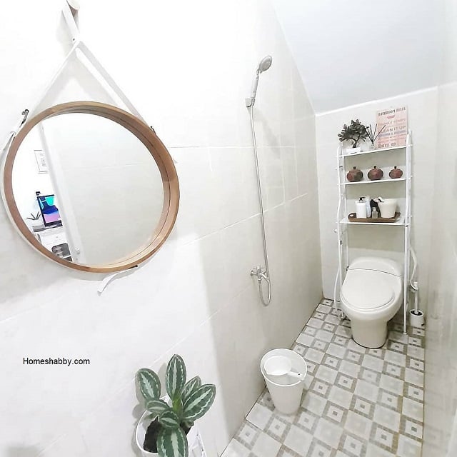 desain kamar mandi memanjang sederhana krem