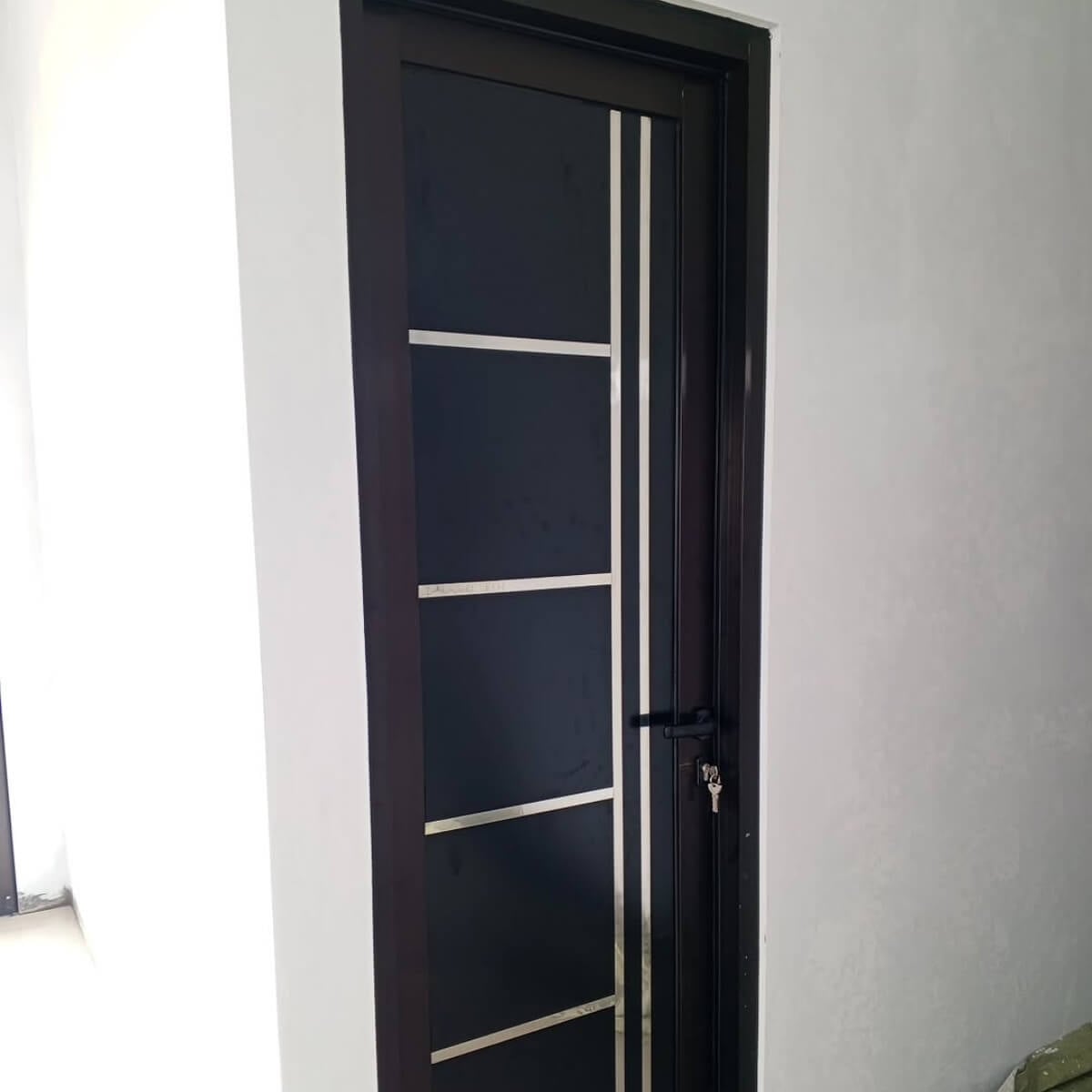 pintu kamar mandi aluminium