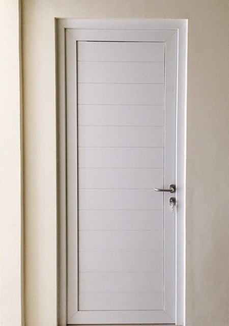 pintu kamar mandi galvalum