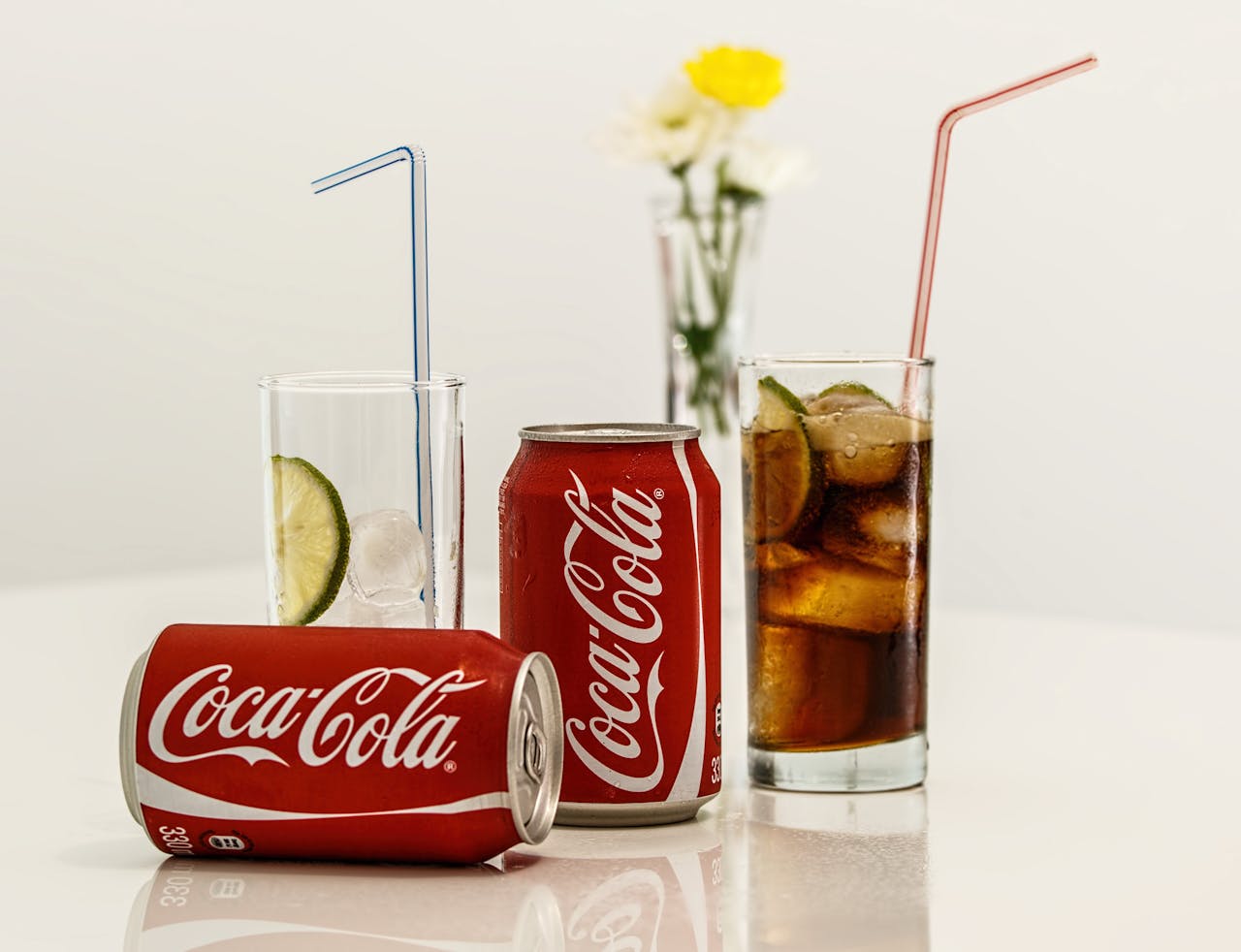 cara membersihkan kerak kamar mandi dengan coca cola