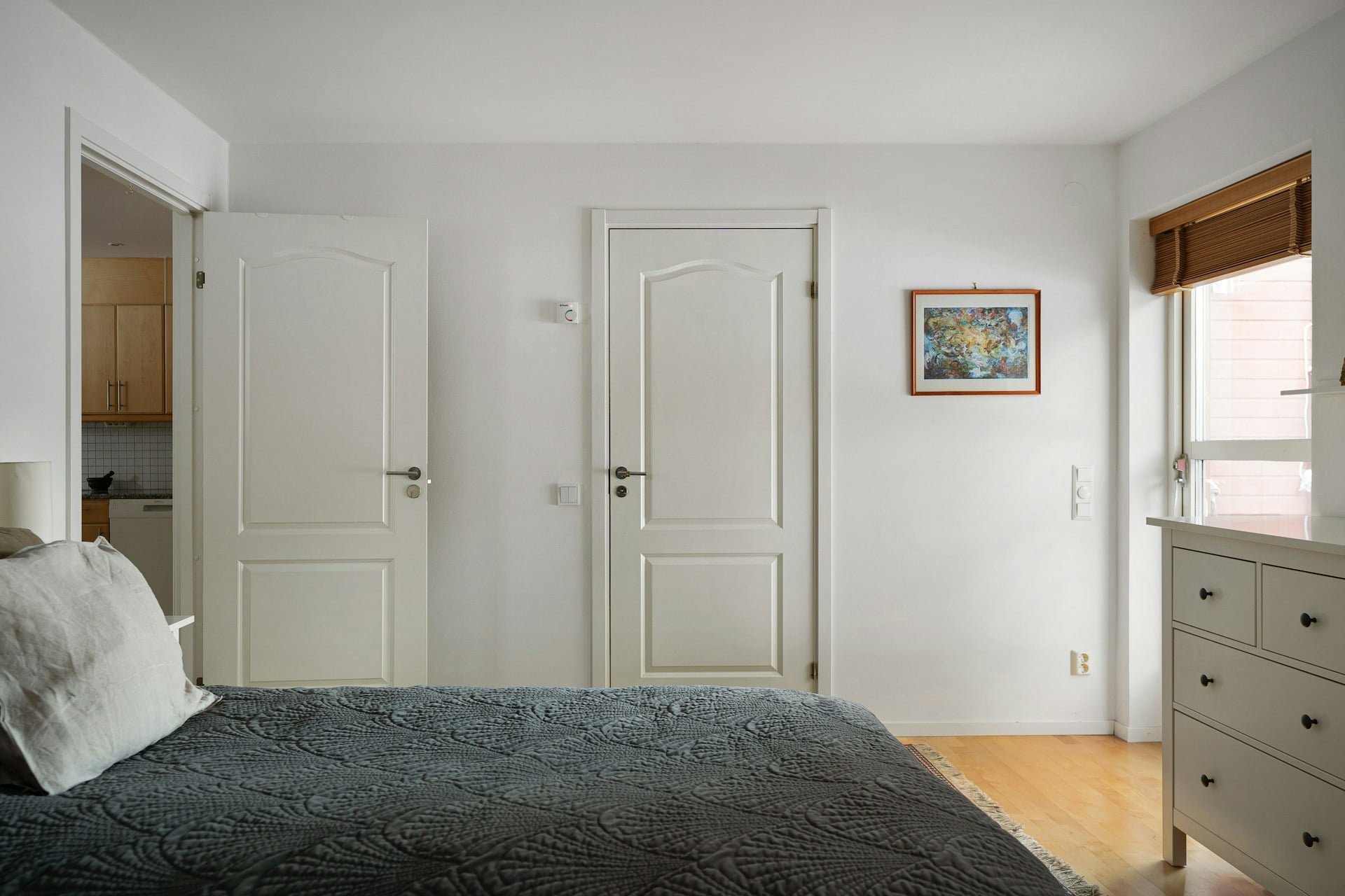 ukuran standar pintu kamar tidur