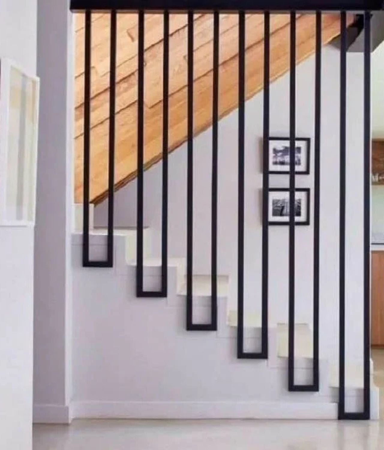 Railing Tangga Tinggi