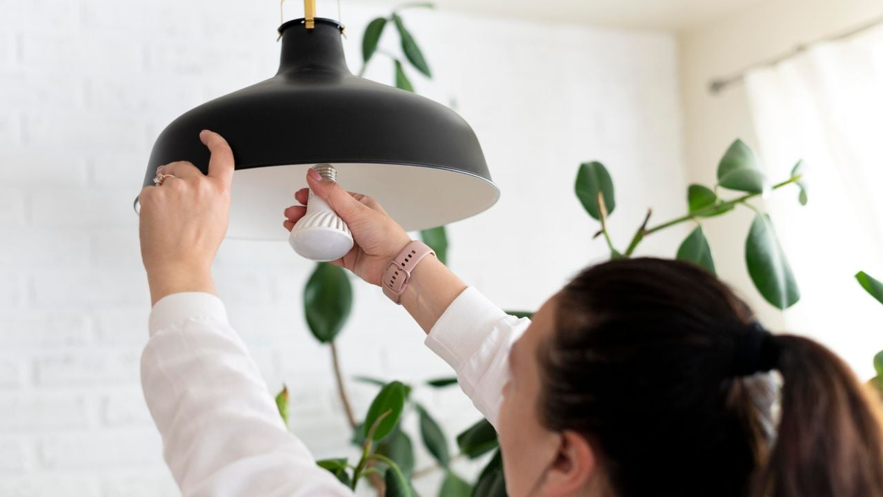 cara menghemat listrik yang benar