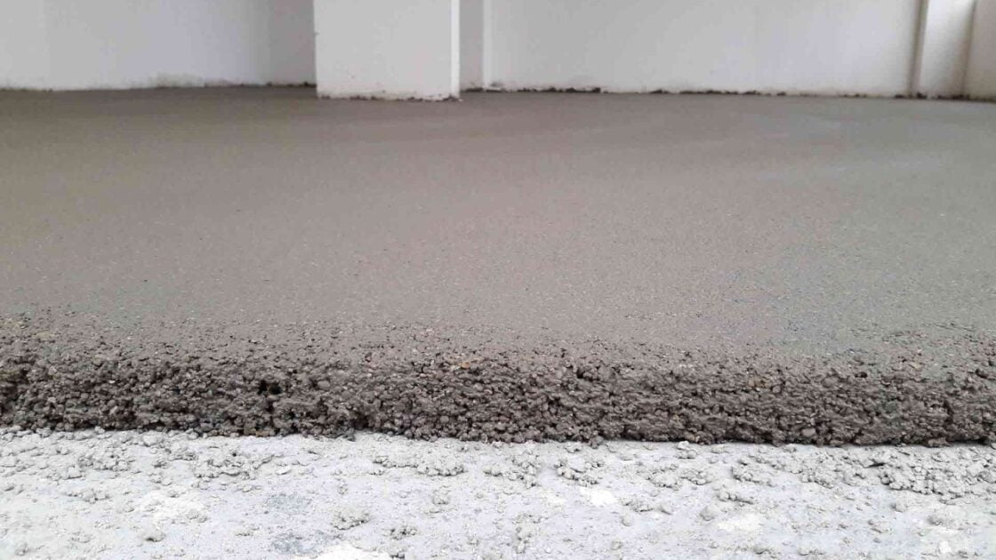Mengenal Jenis Screed Lantai dan Kelebihan serta Kekurangannya Mengenal Jenis Screed Lantai dan Kelebihan serta Kekurangannya