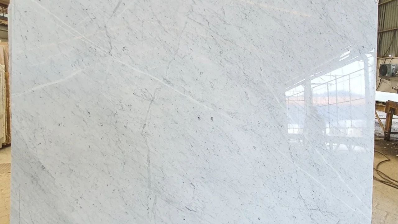 merk marmer yang bagus Carrara