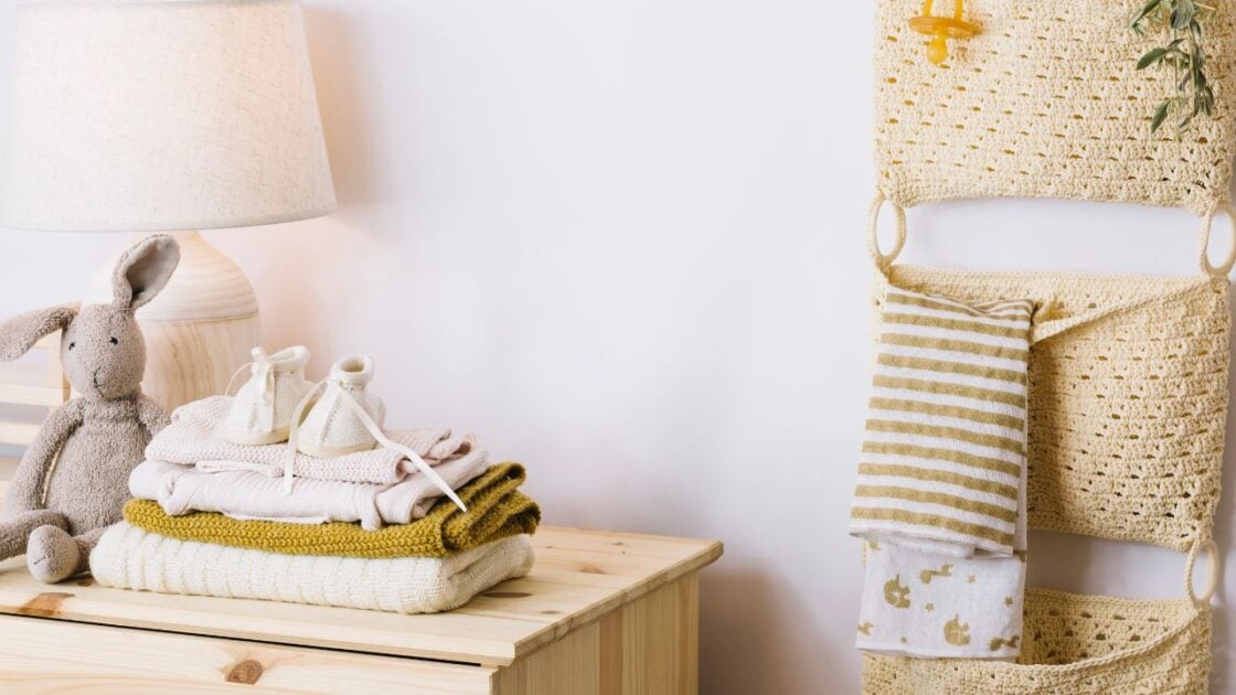 5 Inspirasi Cat Warna Kamar Anak Perempuan Aesthetic dan Minimalis 5 Inspirasi Cat Warna Kamar Anak Perempuan Aesthetic dan Minimalis