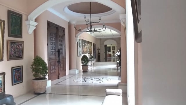 rumah super mewah artis