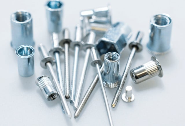 paku rivet
