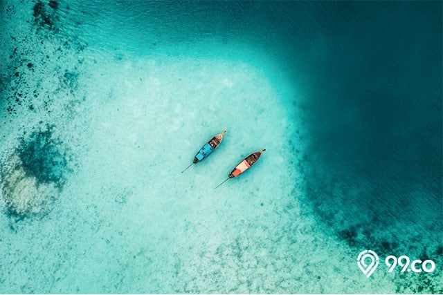 biru laut