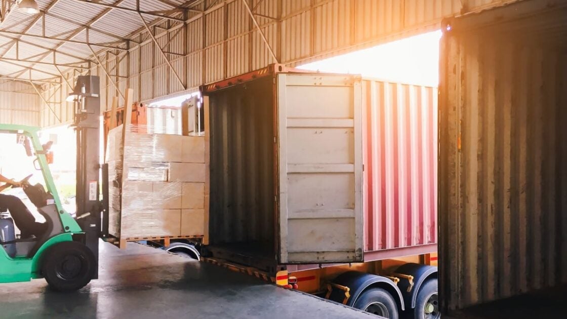 10 Pilihan Jasa Pengiriman Barang Besar dan Berat. Mana yang Paling Murah?