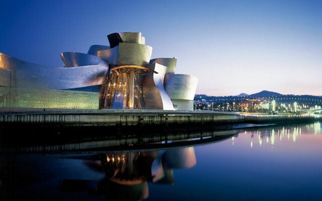 guggenheim museum bilbao