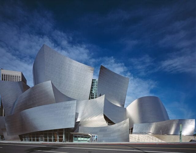 walt disney concert hall by frank gehry
