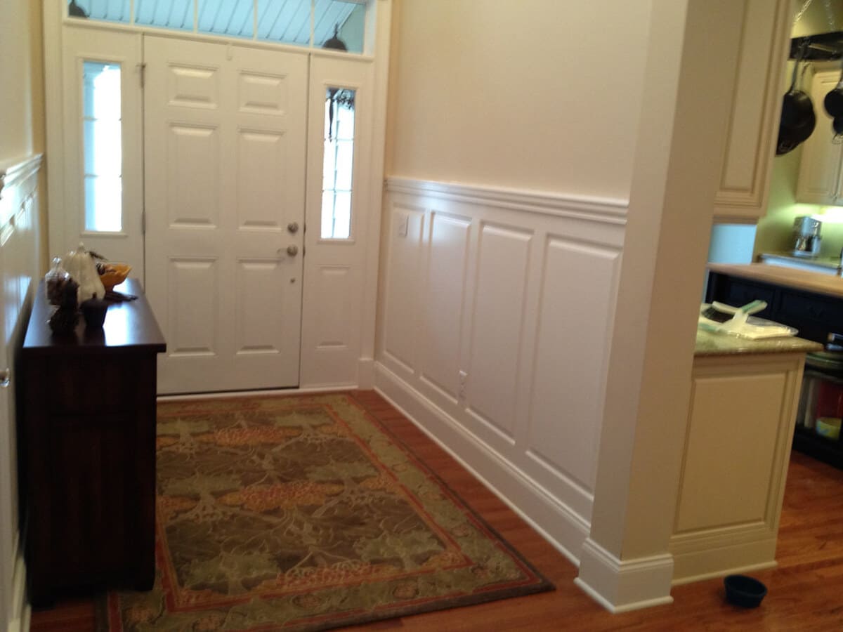 Raised Panel Wainscoting