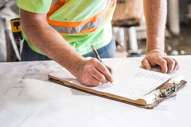 tugas dari seorang quantity surveyor
