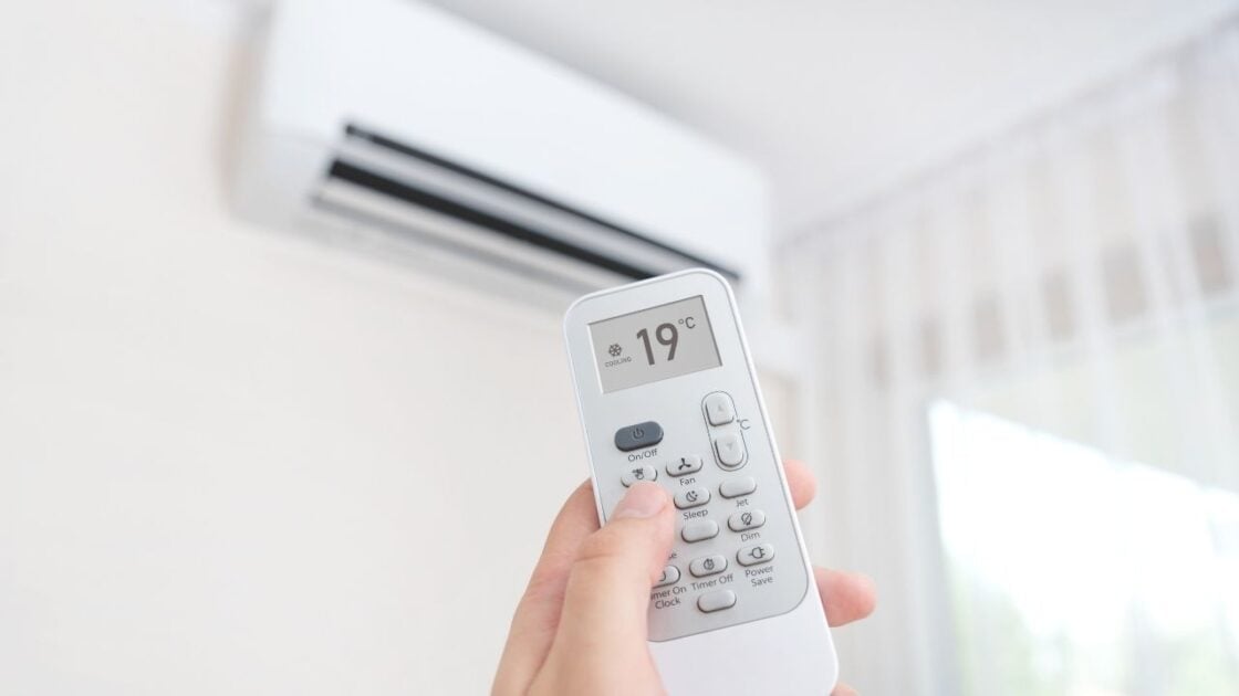 Daftar Kode Remot AC Polytron Terlengkap Disertai Cara Mengaturnya dengan Benar. Pasti Berhasil! Daftar Kode Remot AC Polytron Terlengkap Disertai Cara Mengaturnya dengan Benar. Pasti Berhasil!