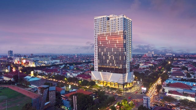 hotel mewah milik hary tanoe oakwood
