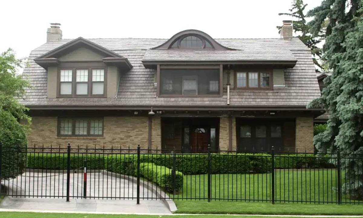 rumah warren buffett