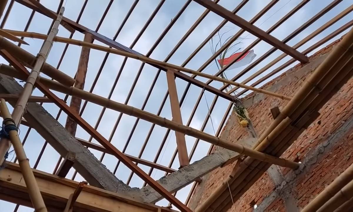 tradisi membangun rumah dalam adat jawa