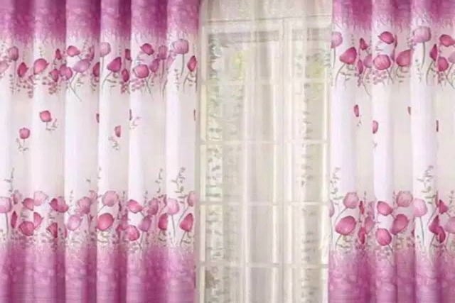 rekomendasi tirai motif bunga