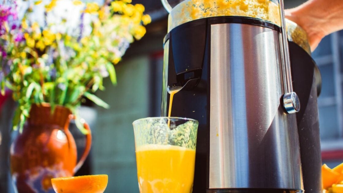 5 Rekomendasi Slow Juicer Terbaik 2023. Jadi Teman Hidup Sehat