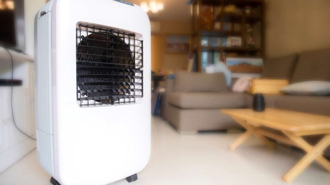 5 Rekomendasi Kipas Angin Air Cooler Terbaik 2023. Solusi Ruangan Jadi Sejuk!