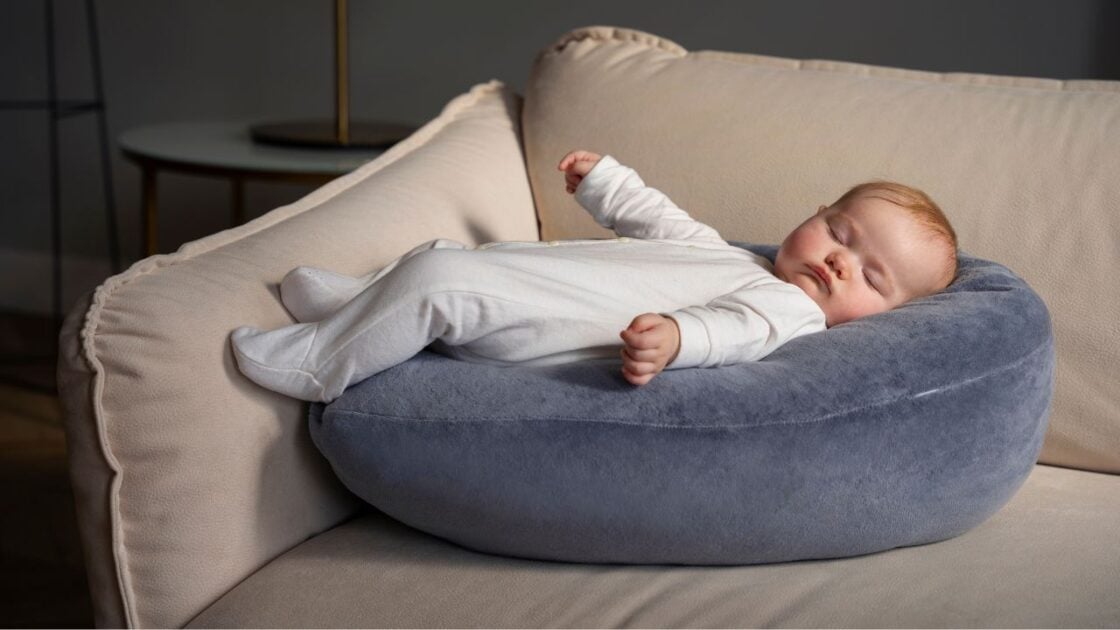5 Rekomendasi Bantal Anti Peyang Terbaik yang Nyaman
