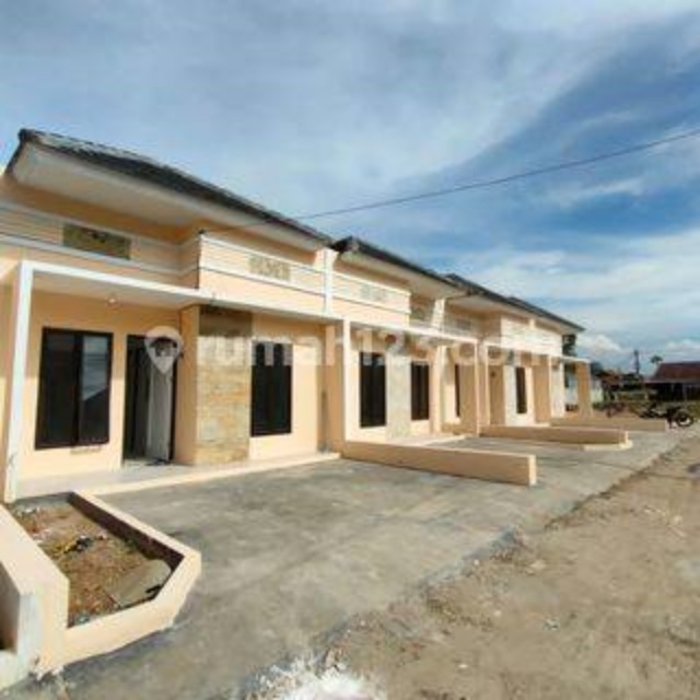rumah di dekat pamulang square