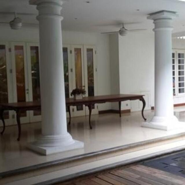 teras mewah