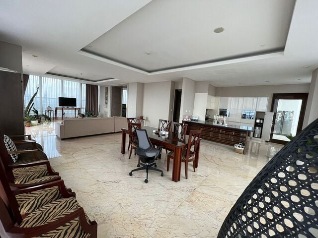 apartemen penthouse