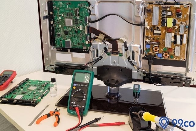 mainboard tv rusak