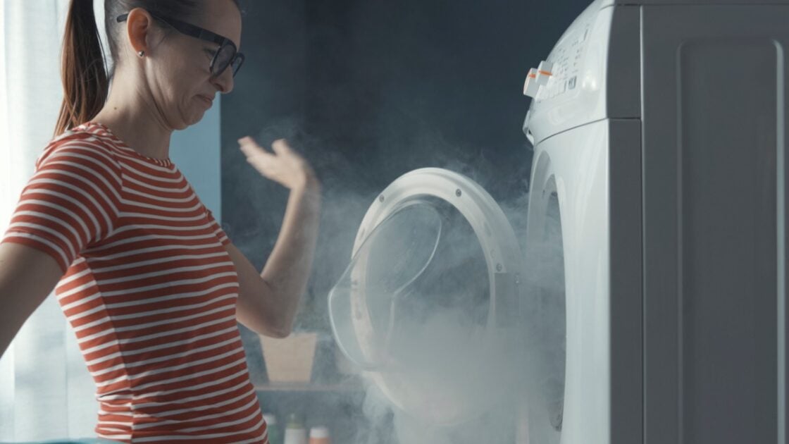 Penyebab dan Cara Mengatasi Mesin Cuci Aqua Error E2 Penyebab dan Cara Mengatasi Mesin Cuci Aqua Error E2
