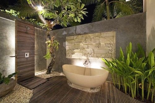 kamar mandi terbuka batu alam