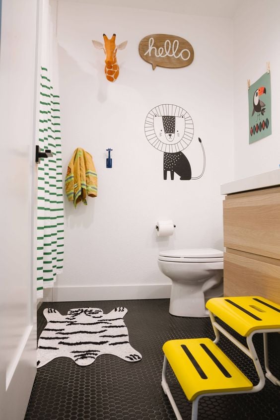 Kamar Mandi Khusus Anak